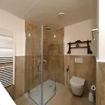 In With Maggiore Views Apartment Luino